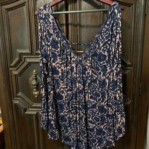 Free People tunic/mini dress with cut out sleeves